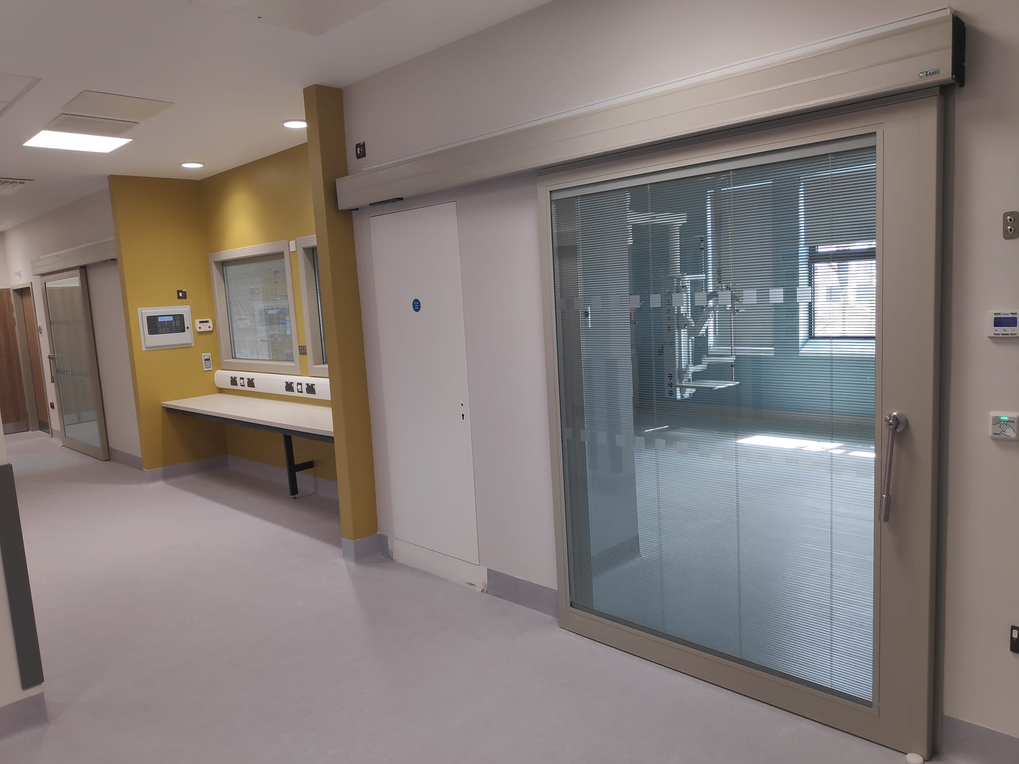 Hermetic Automatic Doors and Windows with Electric Blinds